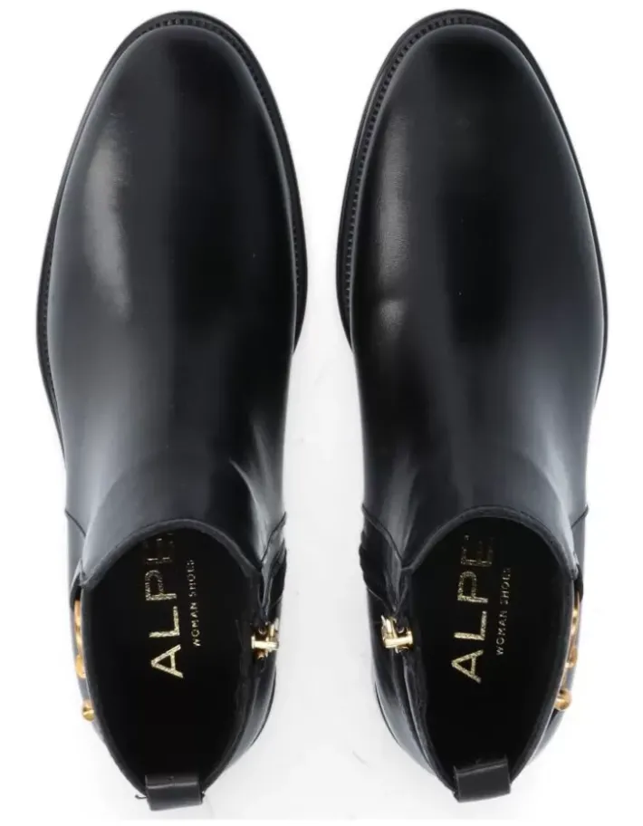Hot Alpe Couture